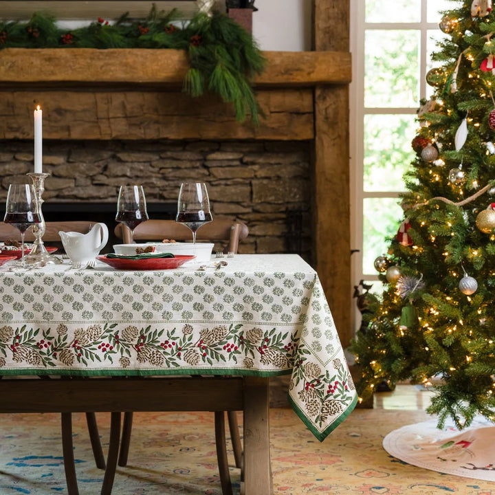 Christmas Garland Tablecloth