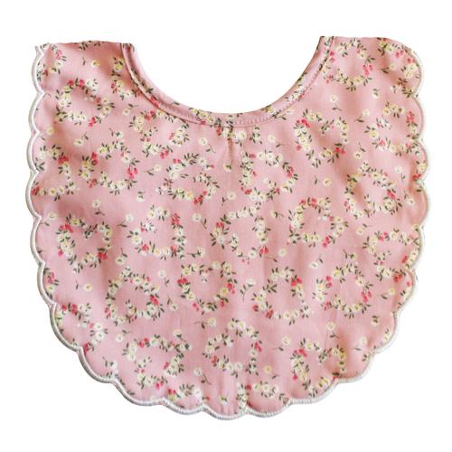 Alimrose Scallop Bib – Posy Heart