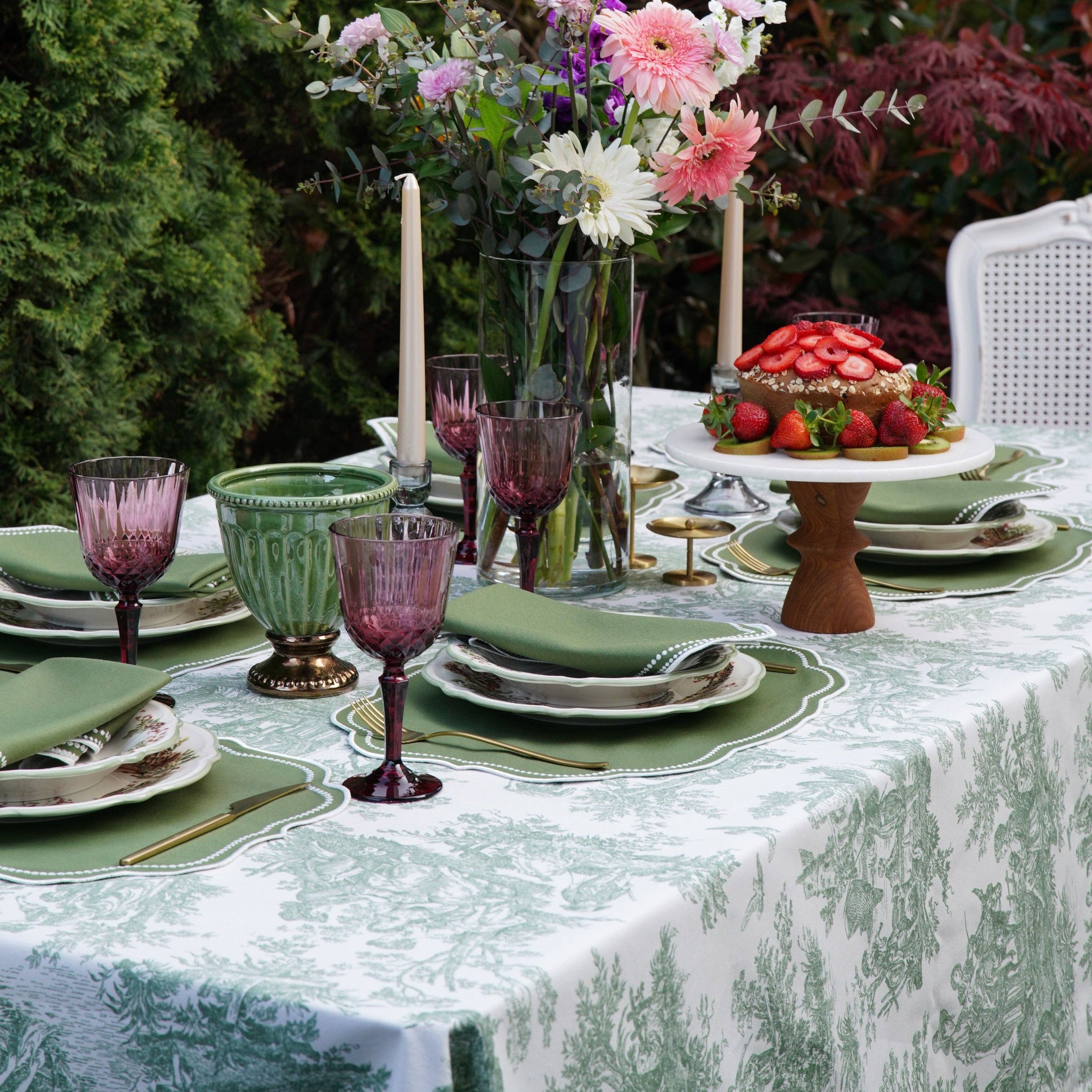 Tableside in the Garden