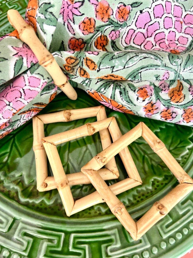 Square Bamboo Napkin Rings- Set of 4