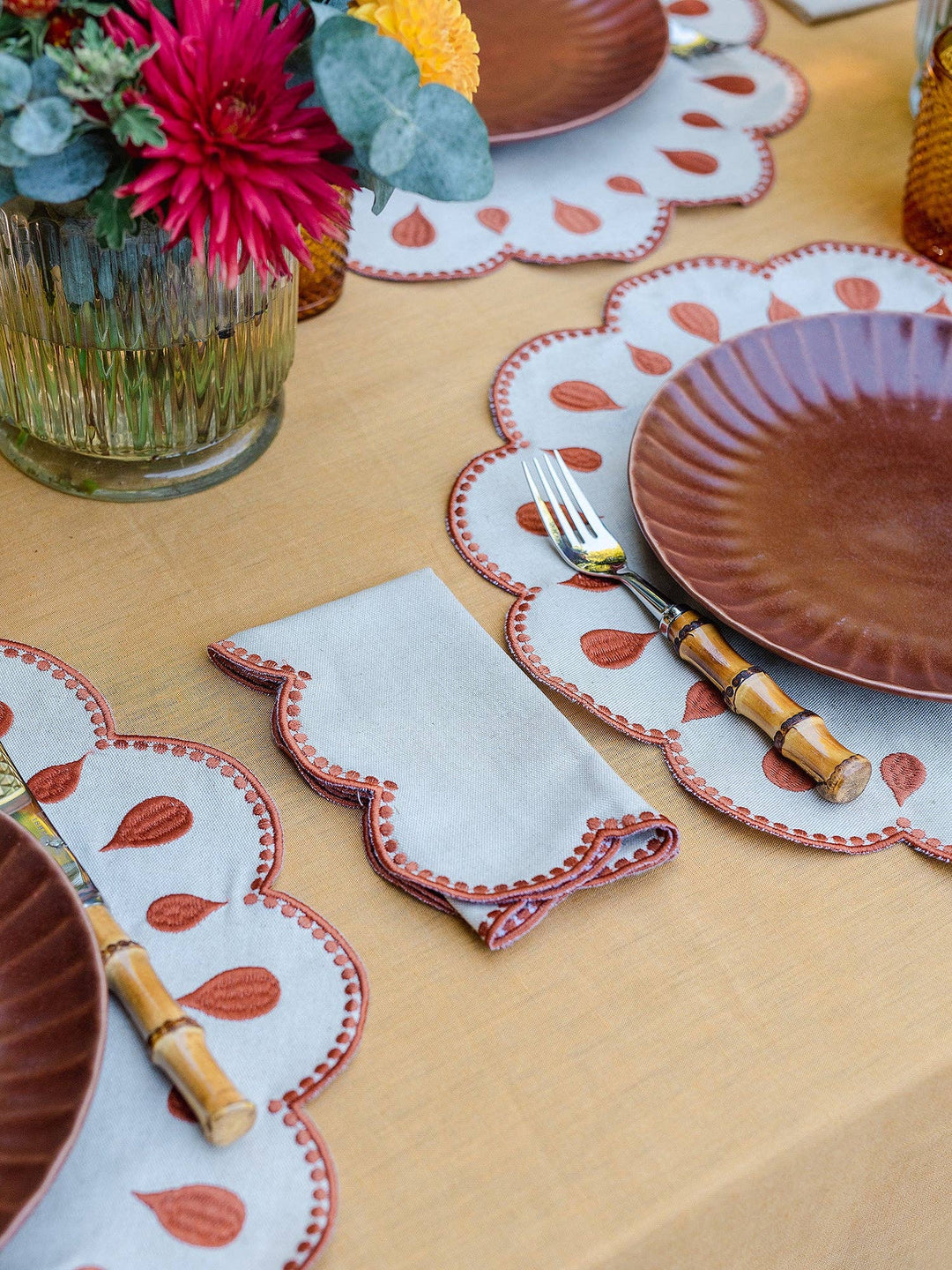 Gotas Dinner Napkin Beige with Terracotta Embroidery - Set of 6