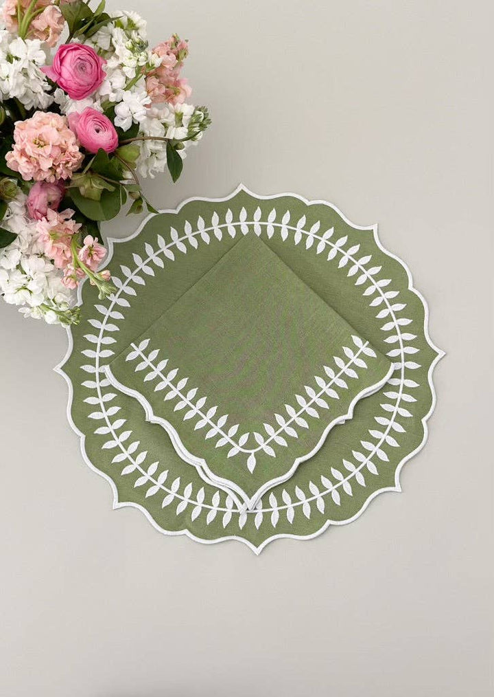 Green leaves dinner napkin - Set of 4