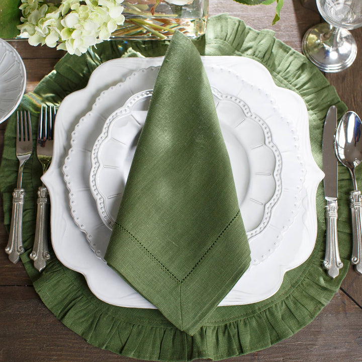 Bella Bianca Beaded Dinner Plate