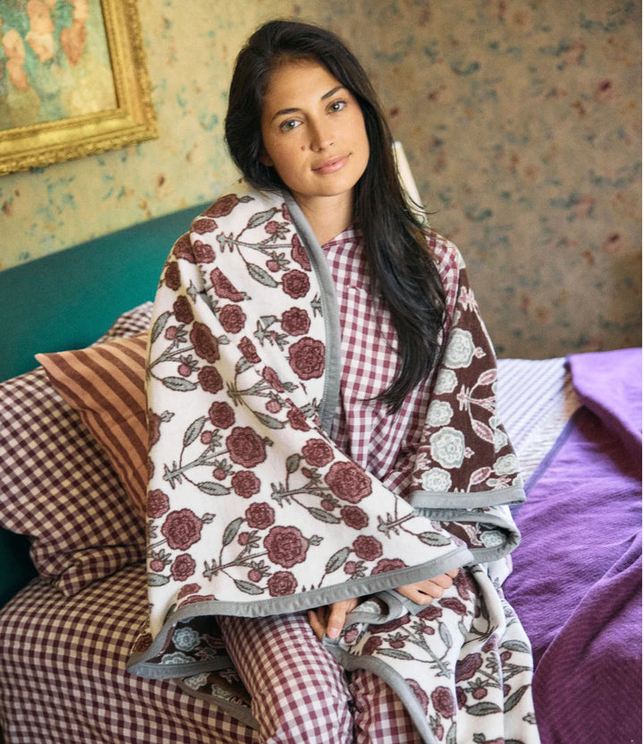 ChappyWrap Ruthie Blockprint Blanket Red/Green