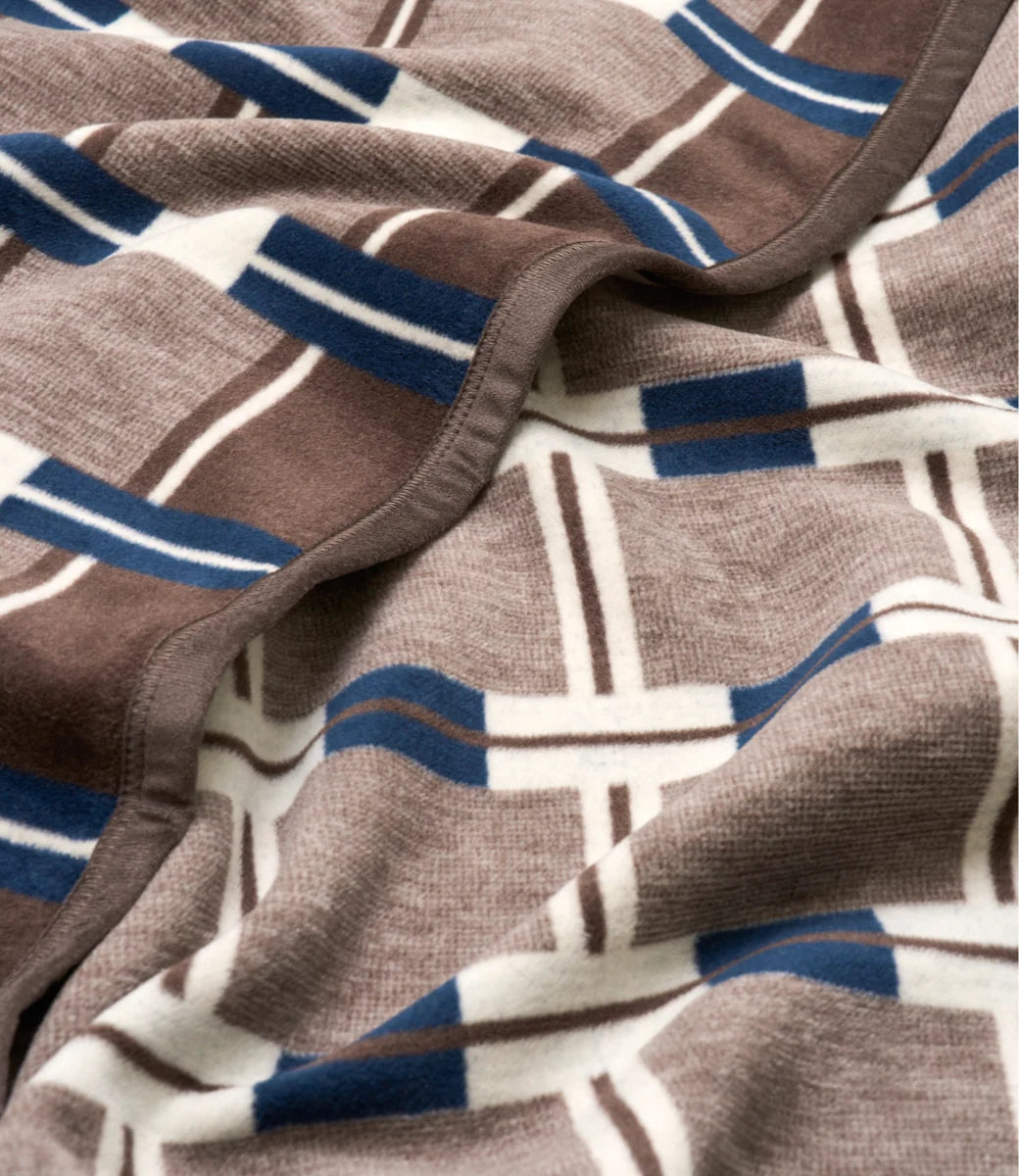 ChappyWrap Wilder Grid Blanket Brown