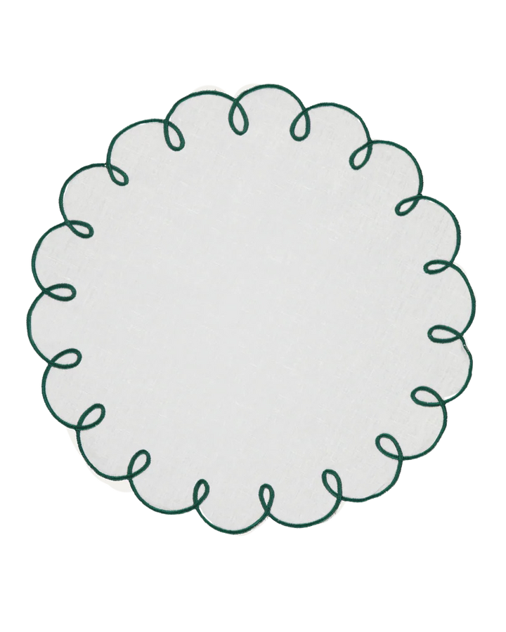 Lisboa Scalloped Placemat White with Green - Set of 4
