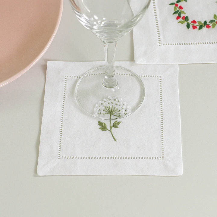 Cocktail Napkins, Hydrangea (White), Set of 4