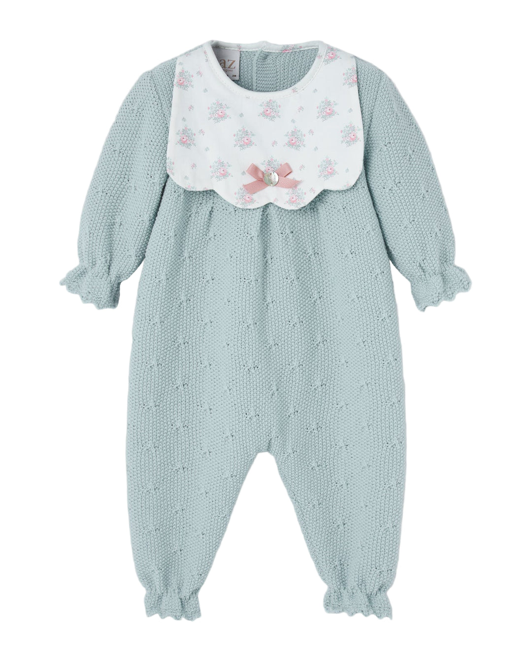Baby girl knitted outfit with scallop bib