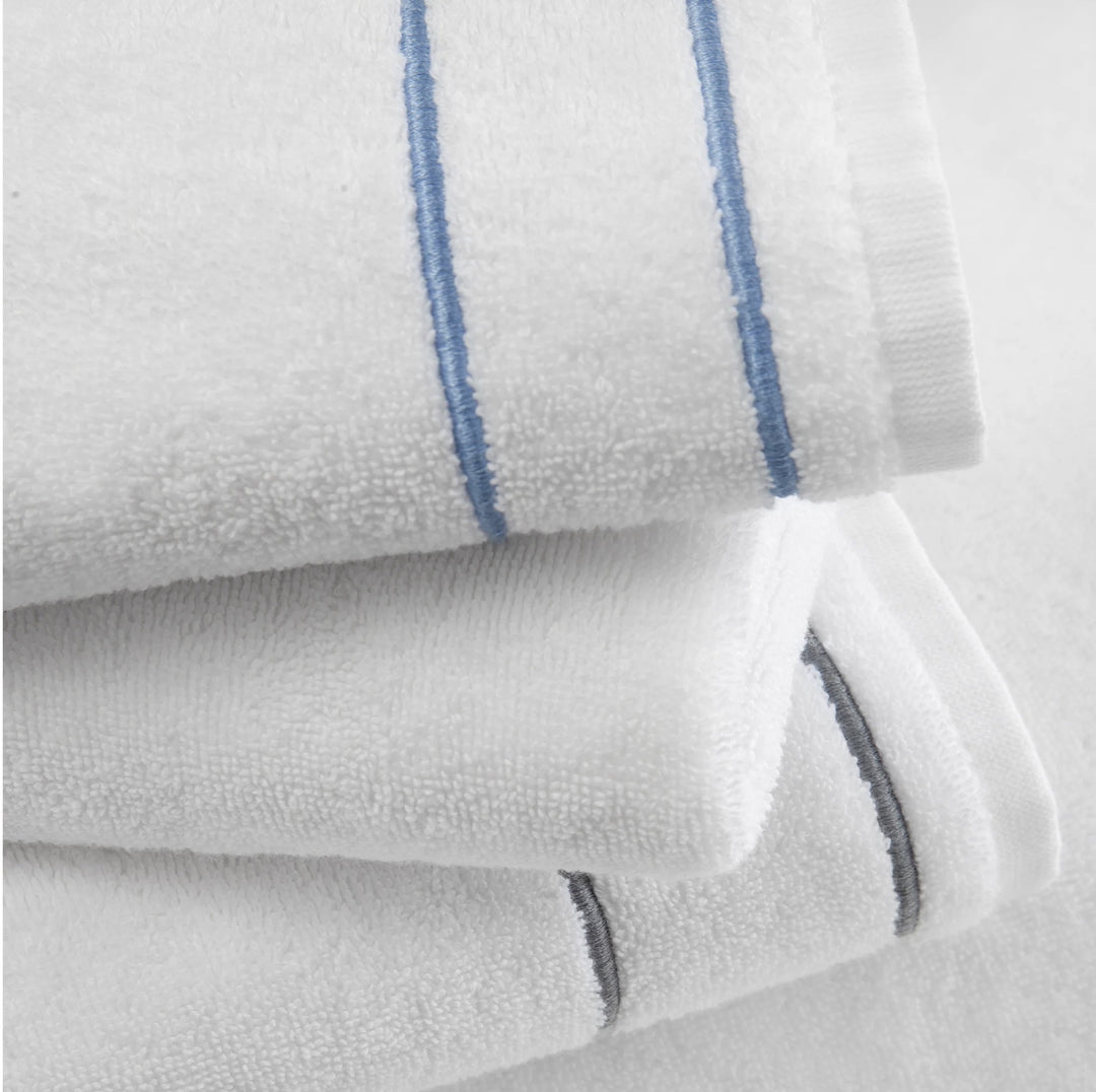 Newbury Towels - White/Periwinkle