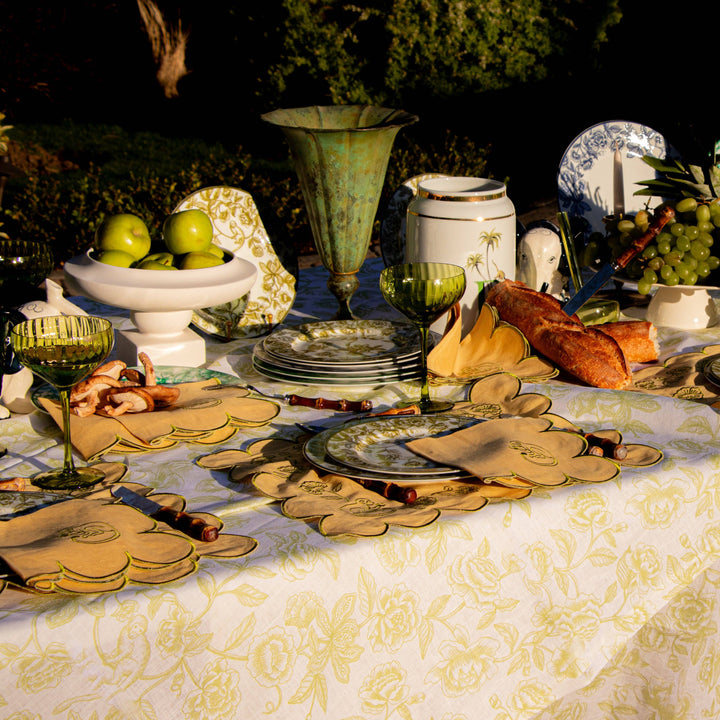 Tablescape in sunlight