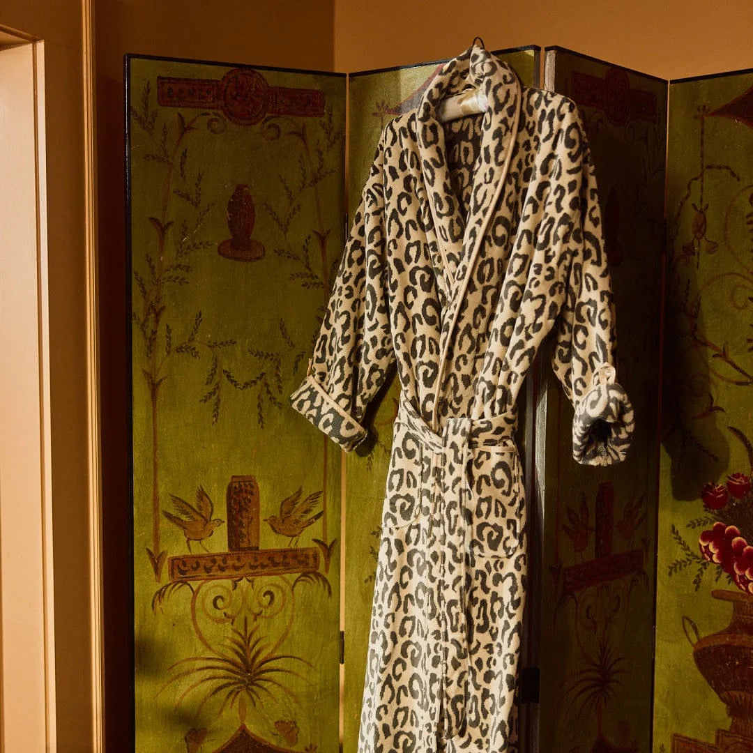 Women’s Long Plush Robe Leopard