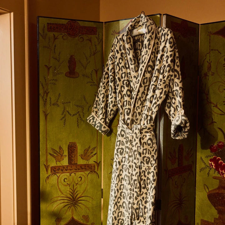 Women’s Long Plush Robe Leopard