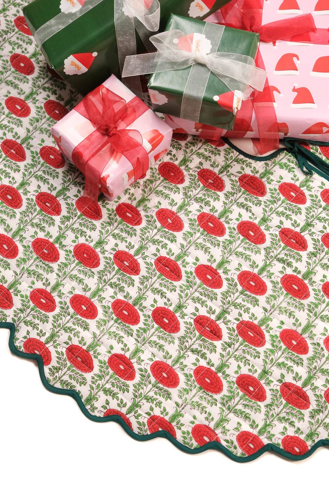 Scalloped Blockprint Tree Skirt in Araminta Green